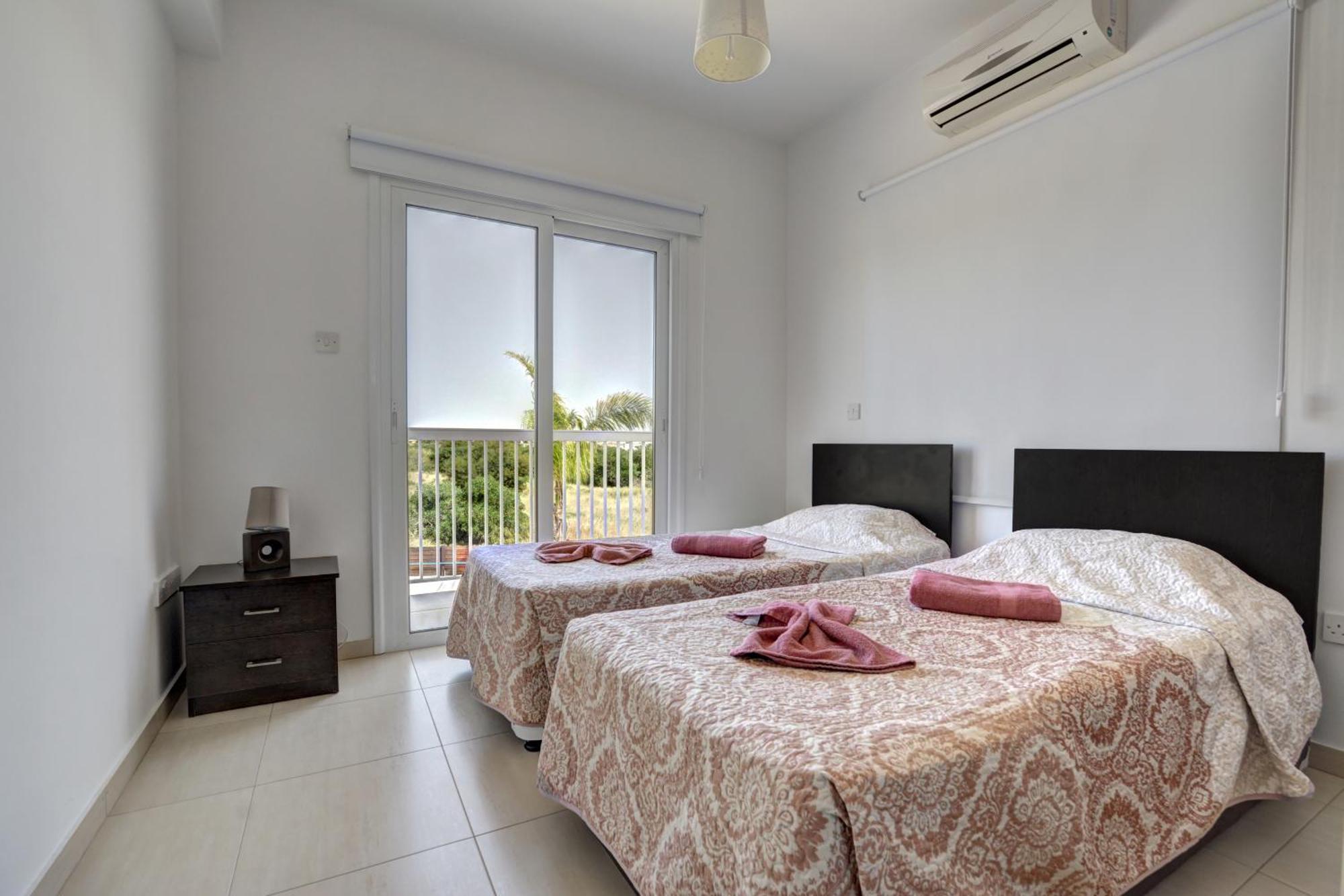 Nissi Villa Ourania أيا نابا المظهر الخارجي الصورة