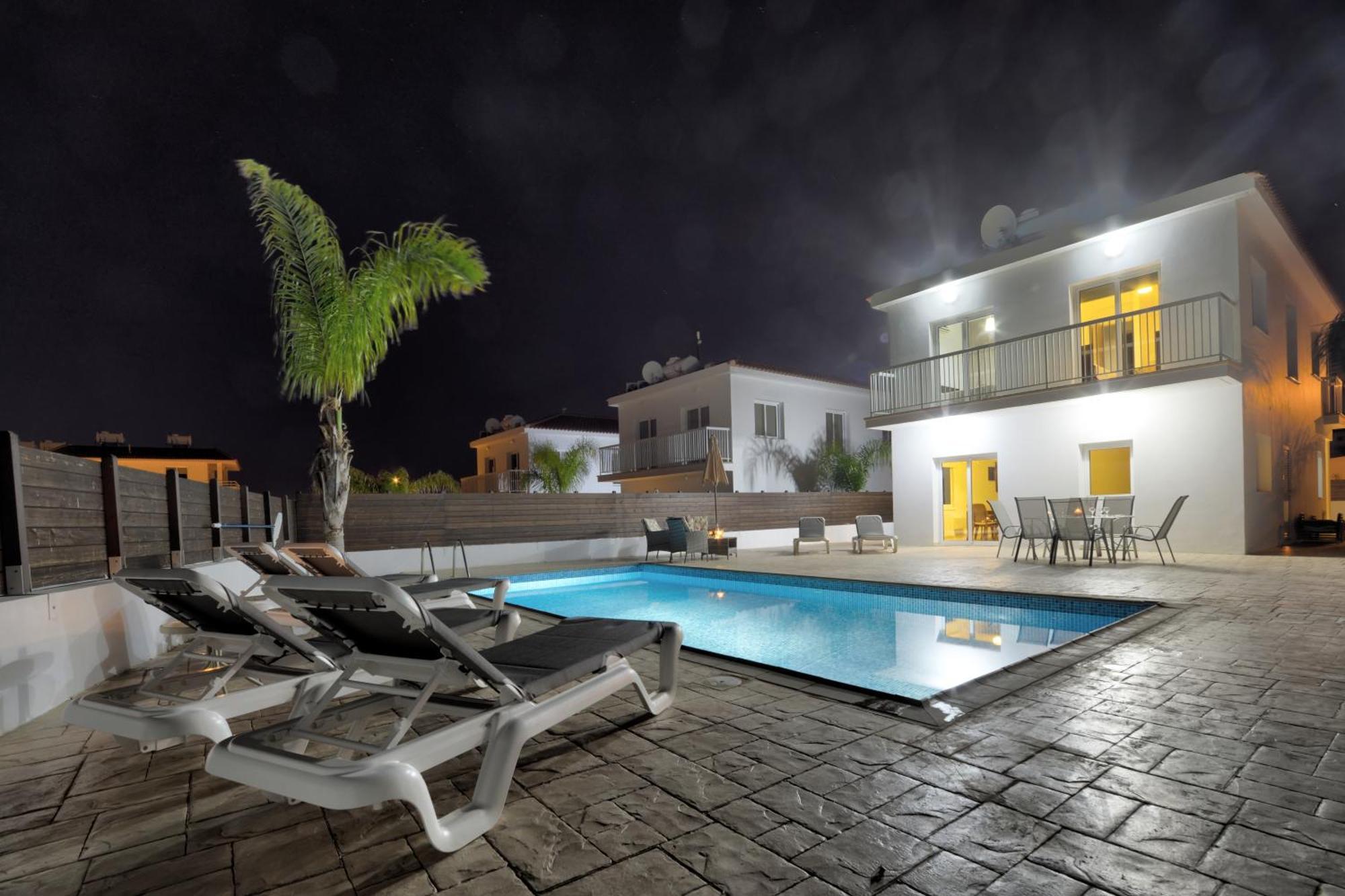 Nissi Villa Ourania أيا نابا المظهر الخارجي الصورة